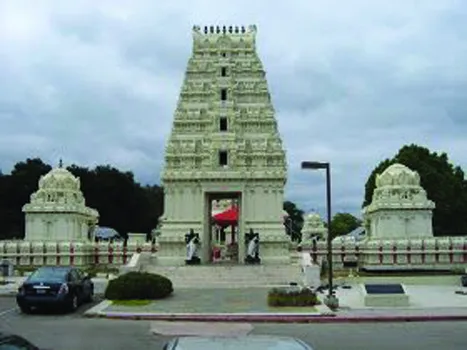 Ganesha-Temple-in-North-America